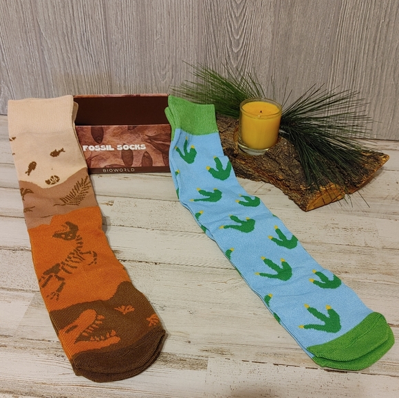 NIB Fossil crew socks 2 pairs men's shoe sz 8-12 - Picture 3 of 6